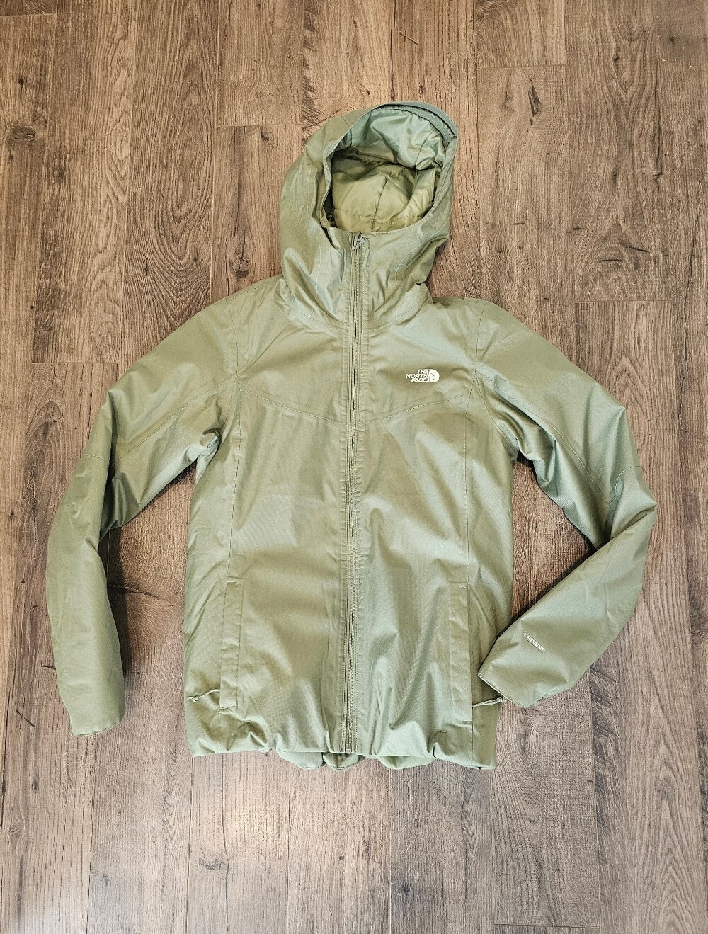 The North Face Quest Insulater Jacket s